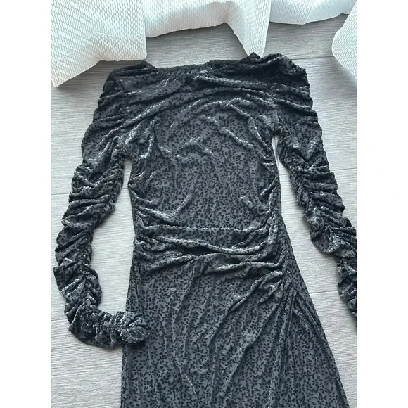 C/MEO Collective Black Floral Bodycon asymmetrical Dress Size Small - Picture 5 of 7